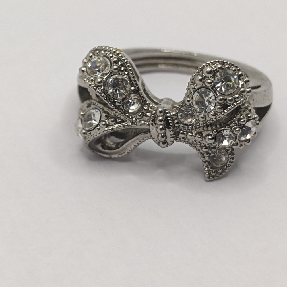 NVC silver plated bow tie ring